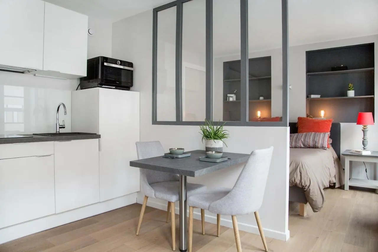 Stay Appart Hotel Lille Centre contacts